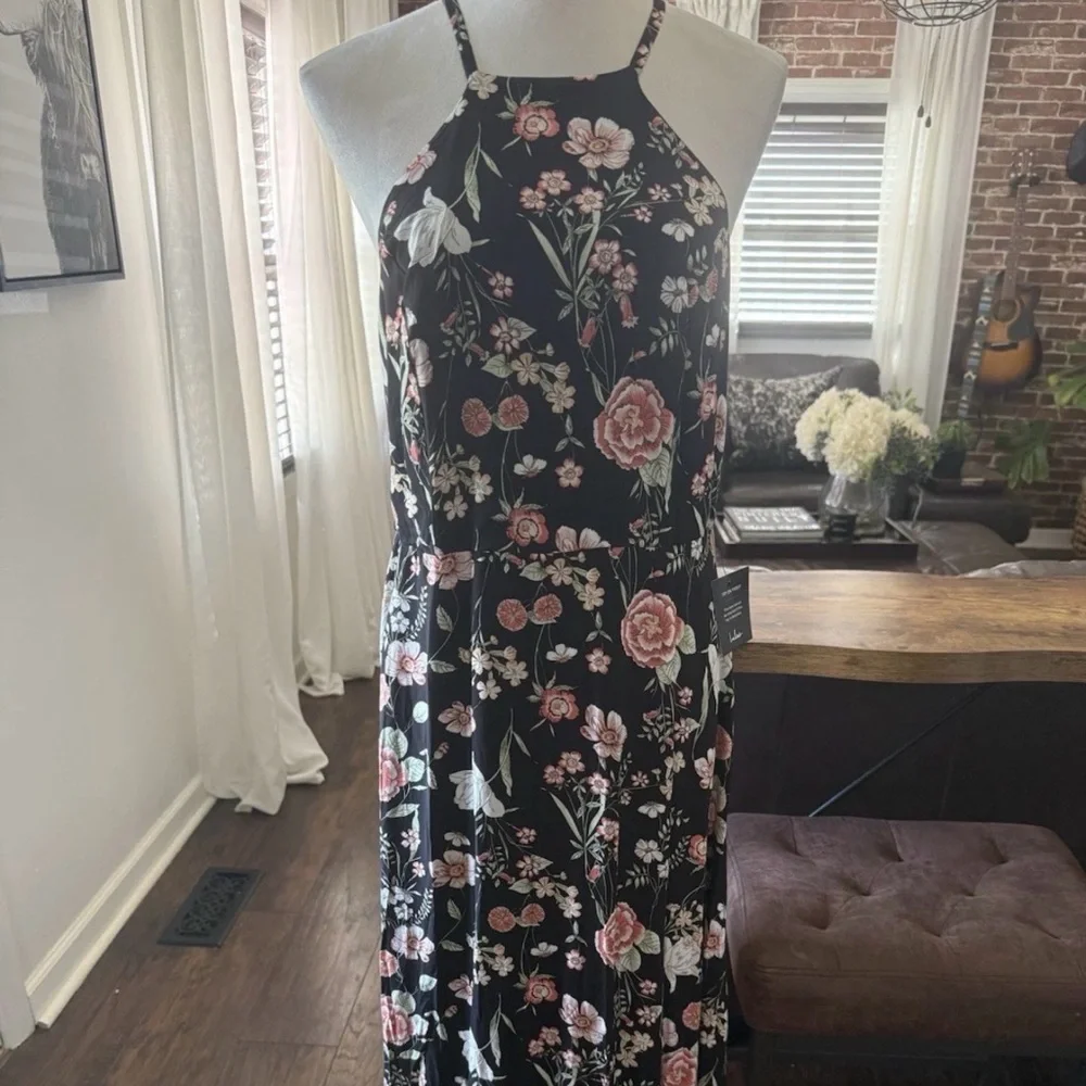 NWT Lulu's Black Floral Maxi Dress - Picture 3 of 8